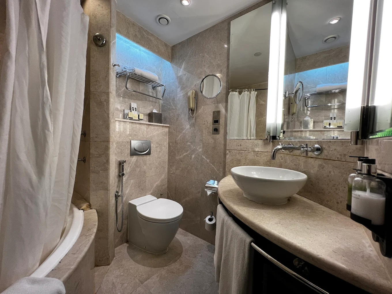 Ramada Plaza by Wyndham Dubai Deira
